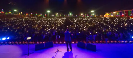 Raag-on Live performance